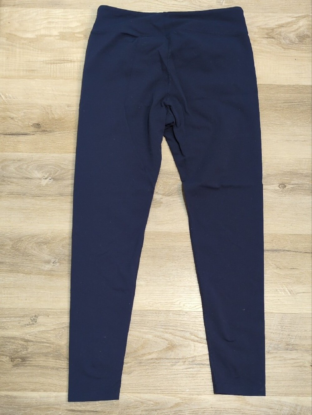 L.L. Bean Dark Navy Athletic Leggings - Picture 5 of 5